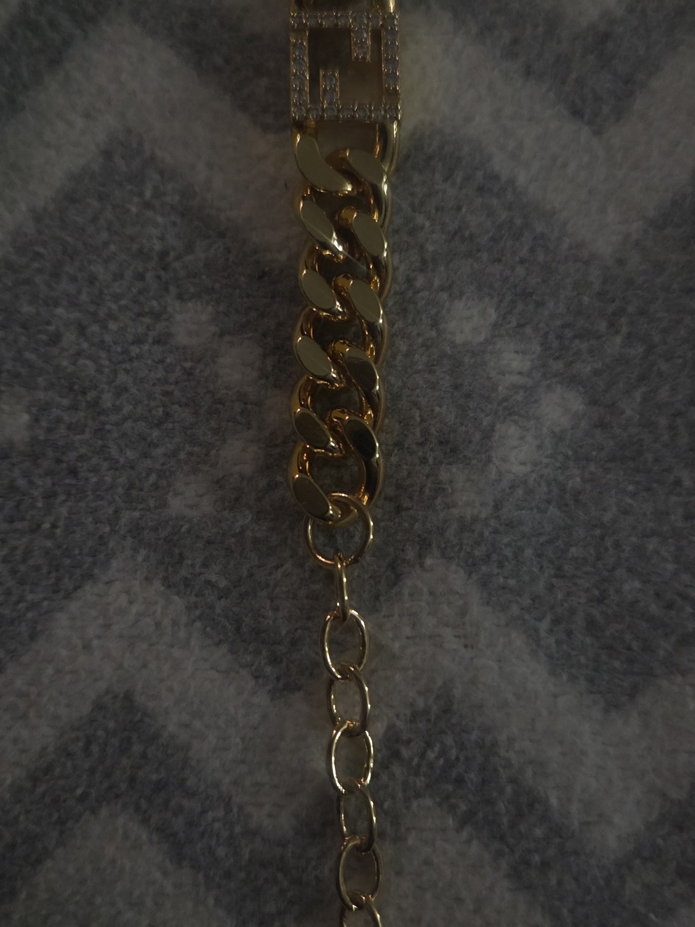 Fendi Roma Yellow Accessory Box - Picture 7 of 12